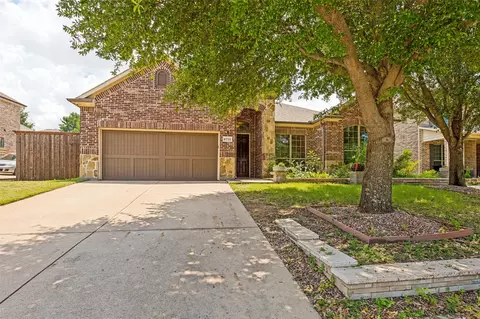 6734 Trailblazer Way, Dallas, TX 75236