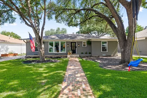 3537 Townsend Dr, Dallas, TX 75229