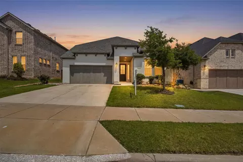 201 Savannah Ln, Oak Point, TX 75068