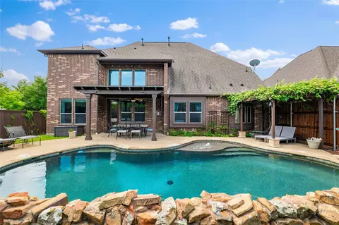 8517 Revenue Way, North Richland Hills, TX 76182