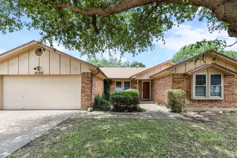 4009 Pueblo Trl, Lake Worth, TX 76135