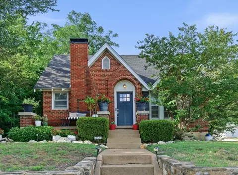 3850 Harley Ave, Fort Worth, TX 76107