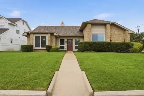 2333 Salerno Dr, Mesquite, TX 75150