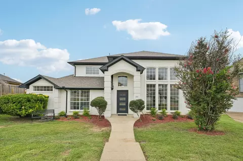 1315 Barclay Dr, Carrollton, TX 75007