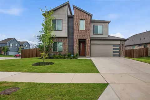1501 Woodpecker St, Denton, TX 76205
