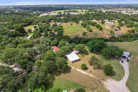 126 Smallwood Ct, Springtown, TX 76082