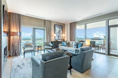 2300 Wolf St #14C, Dallas, TX 75201