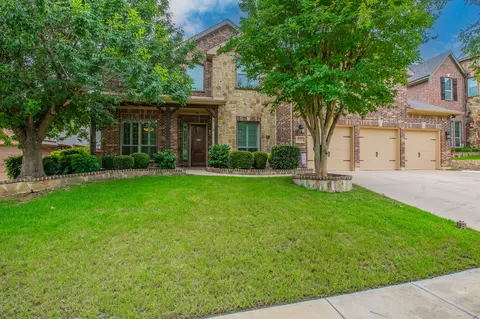 9705 Bowman Dr, Fort Worth, TX 76244
