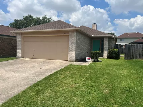 3141 Twisted Vine Ln, Grand Prairie, TX 75052