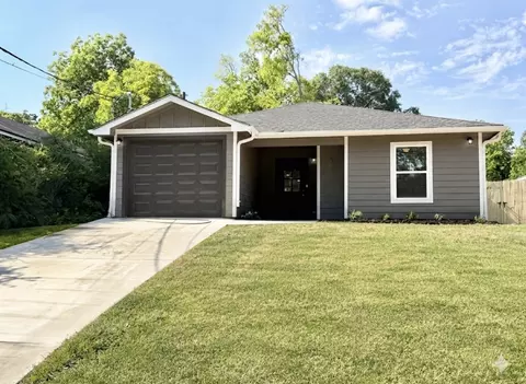 506 Jeanette Ave, Gladewater, TX 75647