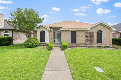 2124 Emerald Oaks, Mesquite, TX 75181
