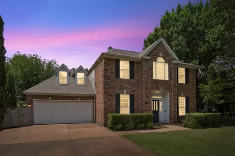 2902 Stonepointe, Mckinney, TX 75070