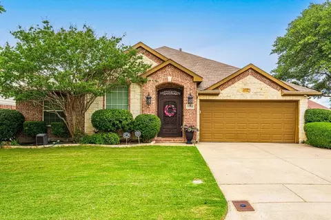 5204 Appalachian Way, Fort Worth, TX 76123