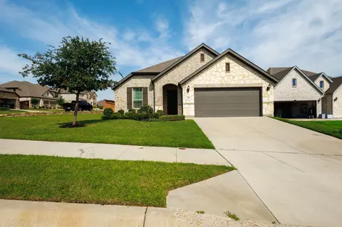 101 St Meena Ct, Fort Worth, TX 76120