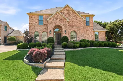 800 Sandy Trl, Keller, TX 76248