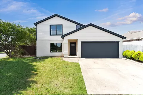 416 Cross Cut Dr, Arlington, TX 76018