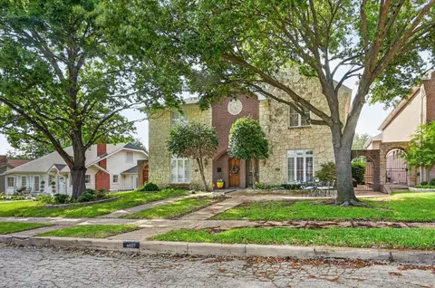 4627 Collinwood Ave, Fort Worth, TX 76107