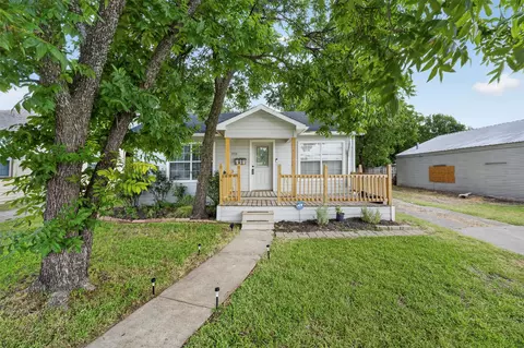 1914 Stanford St, Greenville, TX 75401