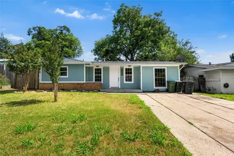 1010 E Lovers Ln, Arlington, TX 76010