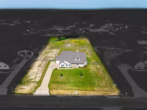 View/Area - 340 Sanger Dr, Springtown, TX 76082 photo 1 of 2