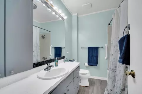 Bath - 508 E Henderson St, Itasca, TX 76055 photo 3 of 3