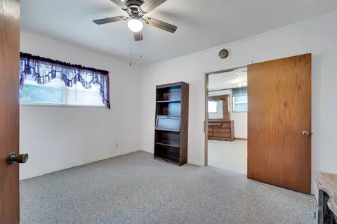 Bedroom - 508 E Henderson St, Itasca, TX 76055 photo 4 of 5