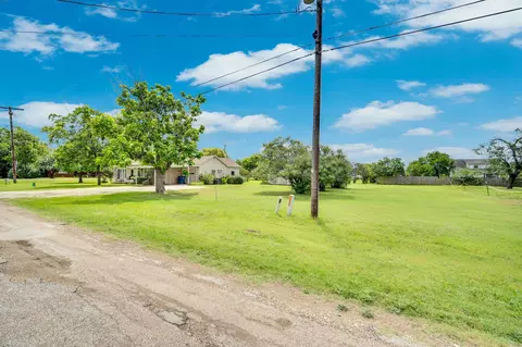 Other - 508 E Henderson St, Itasca, TX 76055 photo 1 of 7