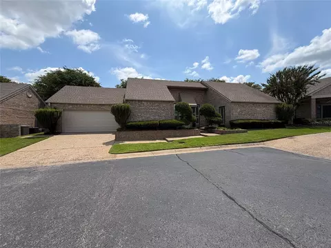 913 Wicket Ct, Tyler, TX 75703