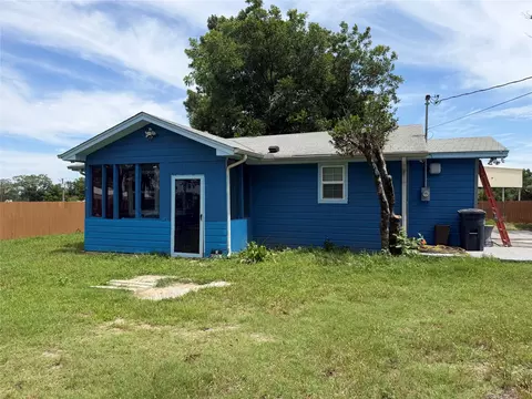 129 Porter Dr, Azle, TX 76020