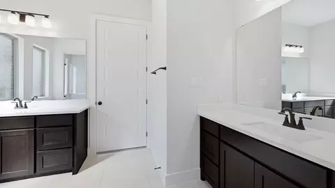 Bath - 1816 Bistineau Ct, Celina, TX 75009 photo 1 of 3