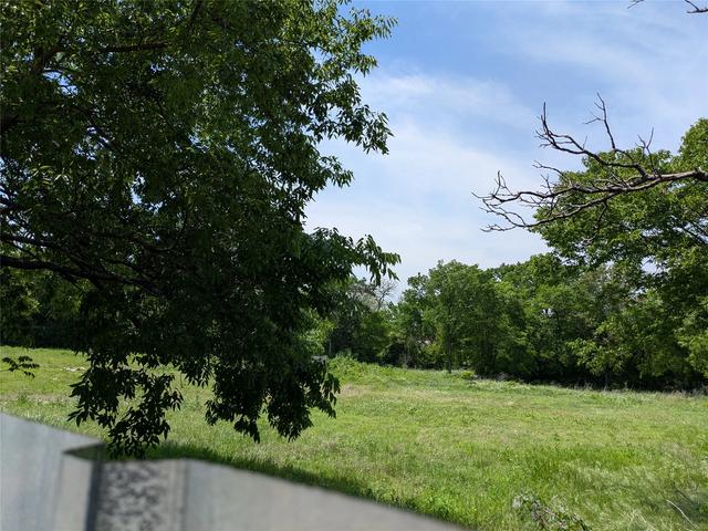 2437 Cedar Crest Blvd, Dallas, TX 75203