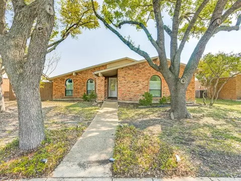 4506 Freeport Dr, Garland, TX 75043