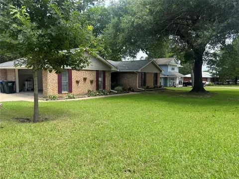 701 Adams Dr, Crandall, TX 75114