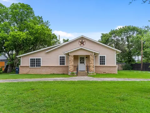 2673 S Bonnie Brae St, Denton, TX 76207