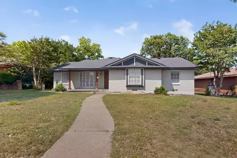 1545 Drury Dr, Dallas, TX 75232