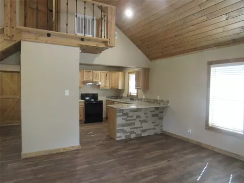391 County Road 147, Gainesville, TX 76240