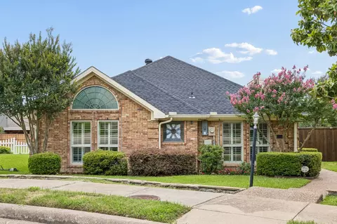 2723 Dali Dr, Dallas, TX 75287