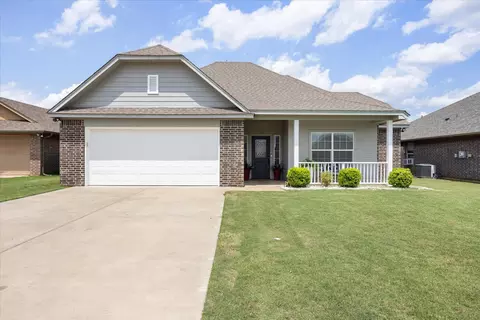711 Denali Ct, Tolar, TX 76476