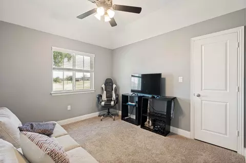 Other - 524 E Carol St, Pilot Point, TX 76258 photo 4 of 4