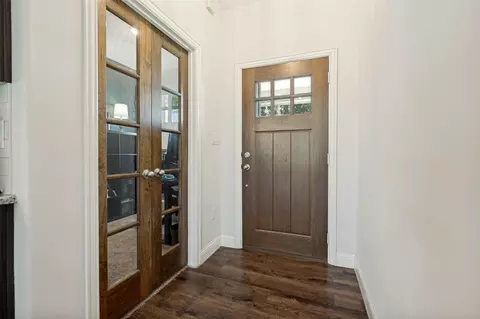 Entry Way - 524 E Carol St, Pilot Point, TX 76258 photo 1 of 1