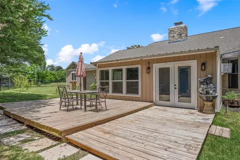 Exterior - 2812 Chimney Hill Dr, Waco, TX 76708 photo 8 of 11