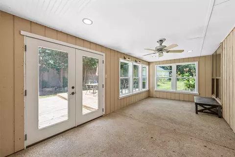 Exterior - 2812 Chimney Hill Dr, Waco, TX 76708 photo 5 of 11