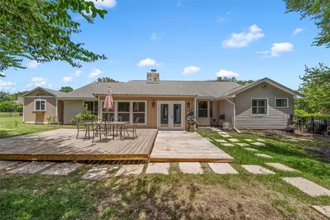 Exterior - 2812 Chimney Hill Dr, Waco, TX 76708 photo 10 of 11