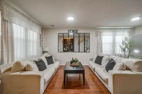 1956 Lariat Dr, Justin, TX 76247
