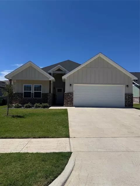 133 Magnolia Estates St, Crowley, TX 76036