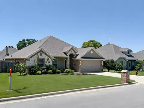 1209 Butterfield St, Bridgeport, TX 76426