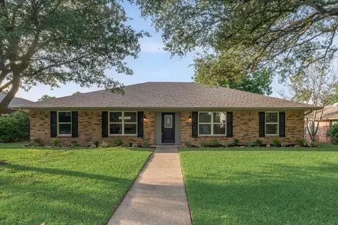 302 Shady Hill Dr, Richardson, TX 75080