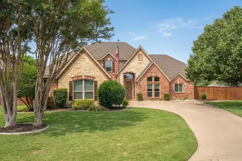 833 Shady Meadow Dr, Highland Village, TX 75077