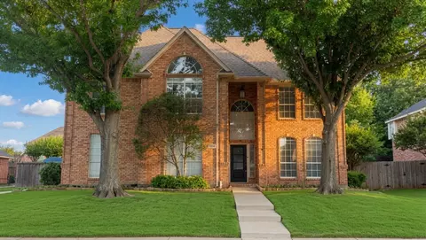 6606 Carriage Dr, Colleyville, TX 76034