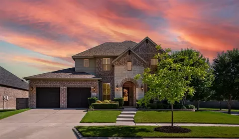 800 Dusty Trl, Aubrey, TX 76227